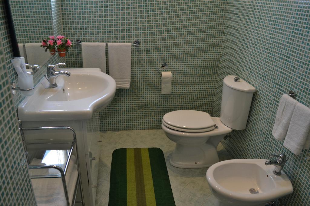 B&B Terra Niura Николози Екстериор снимка
