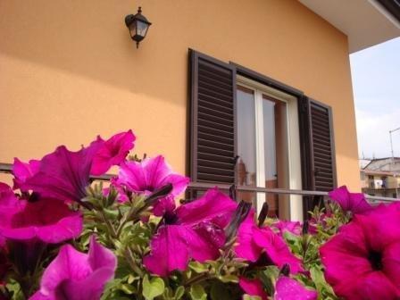 B&B Terra Niura Николози Екстериор снимка