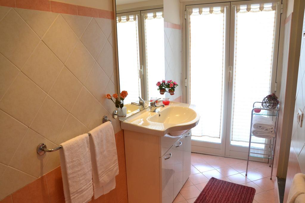 B&B Terra Niura Николози Екстериор снимка